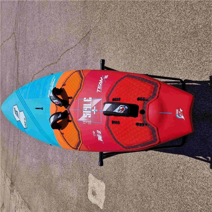Planche Windsurf TABOU 3S Plus TEAM 2023 96 Occasion C 3 Planche Windsurf TABOU 3S Plus TEAM 2023 96 Occasion C